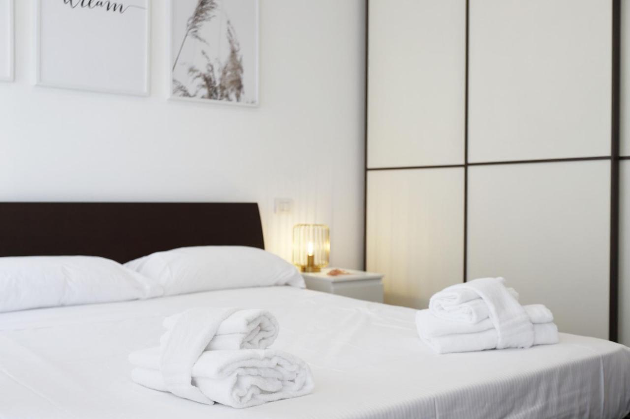 Yourbanflat Butterfly
